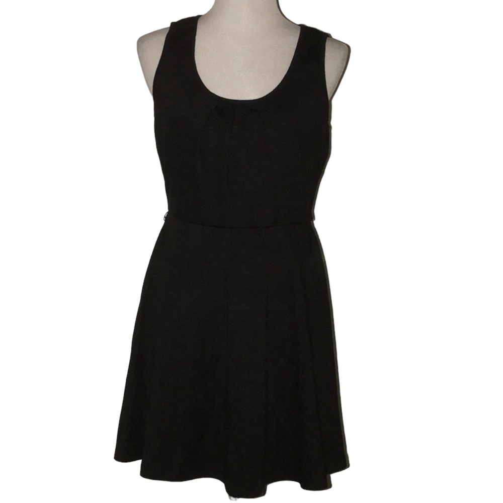Juniors Dress